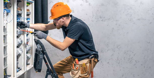 Best Emergency Electrical Repair  in Kingston, WA